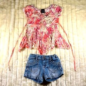 WEAVERS GIRL GIRLS SHIRT SIZE S, UNIONBAY GIRLS JEAN SHORTS, SIZE 8 REG, USED.